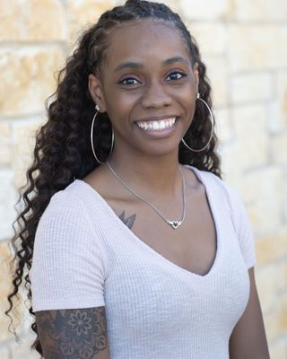 Photo of Dorthie Owens, Licensed Professional Counselor Associate in Addison, TX