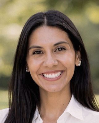 Photo of Erika Piloto, Clinical Social Work/Therapist, MSW, LCSW-QS, LMSW-C