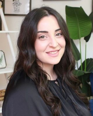 Photo of Tara Maggiacomo, Registered Psychotherapist, RP