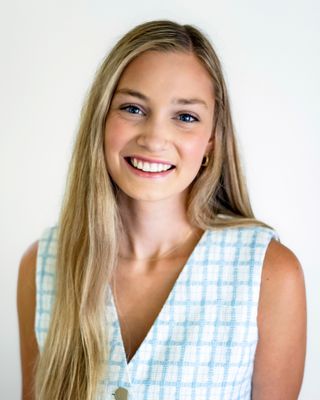 Photo of Hannah MacLaren, Licensed Professional Counselor Associate, LPCA
