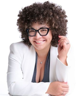Photo of Dr. Analee Aponte, Psychologist, PhD