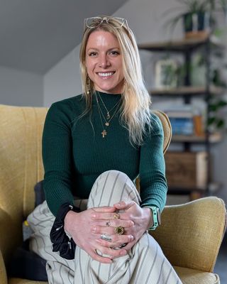 Photo of Amanda Rose Whittaker, Creative Arts Therapist, LCAT