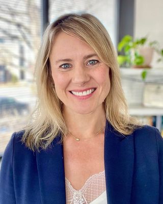 Photo of Shannon Olson Wietrzny, Clinical Social Work/Therapist, LCSW