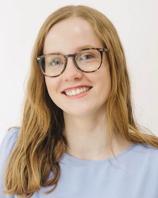 Photo of Lauren Wallace, Clinical Social Work/Therapist, MSW, LCSW-A