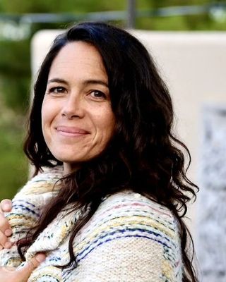 Photo of Erin Valente, Marriage & Family Therapist, LMFT
