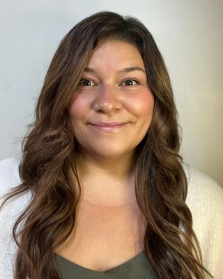 Photo of Amanda Hawkins, Registered Provisional Psychologist, Amanda, RPP