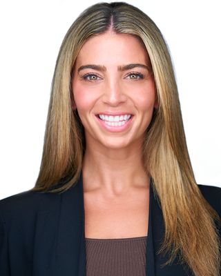 Photo of Dani Parmacek, Counselor, LCPC, R-DMT