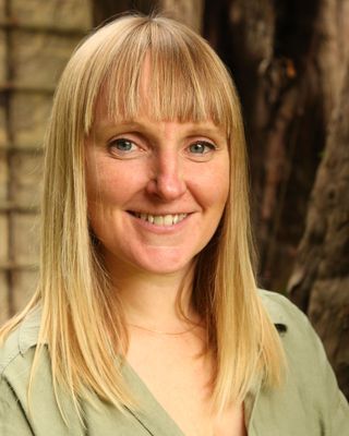 Photo of Honesty Sumner, Counsellor, MBACP