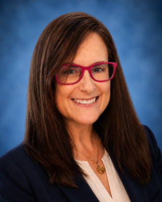 Photo of Lisa Curtin, Clinical Social Work/Therapist, LMSW