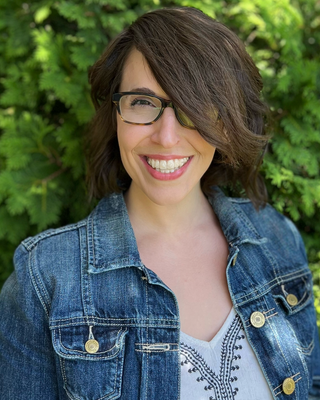 Photo of Niki T Colon, Clinical Social Work/Therapist, AM, LCSW