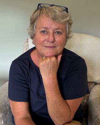 Photo of Nicola Ward, Counsellor, DCounsPsych, MNCPS Acc.