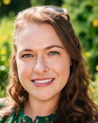 Photo of Nikki Vigneau, Clinical Social Work/Therapist, MSW, LSW