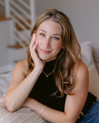 Photo of Dr. Cate Vogl, Psychologist, PsyD, MFT