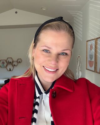 Photo of Alicia Oberle, Pre-Licensed Professional, MS, APC, NCC