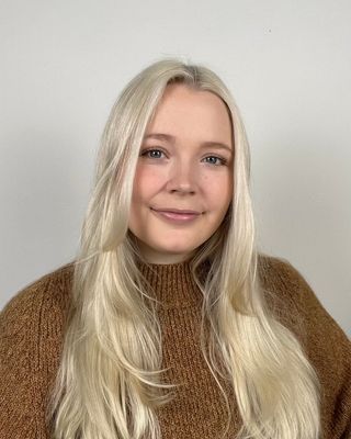 Photo of Sydney Smith, Registered Psychotherapist (Qualifying), BA, MACP