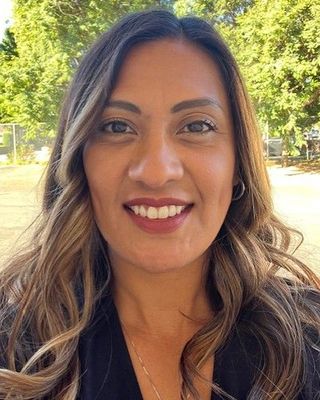 Photo of Eileen Banuelos Lemus, Clinical Social Work/Therapist, LCSW