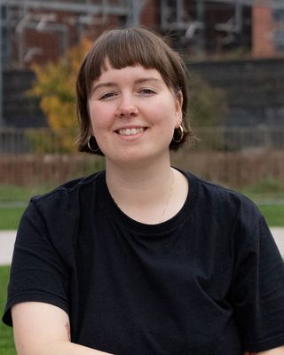 Photo of Hannah Davies, Counsellor, BACP