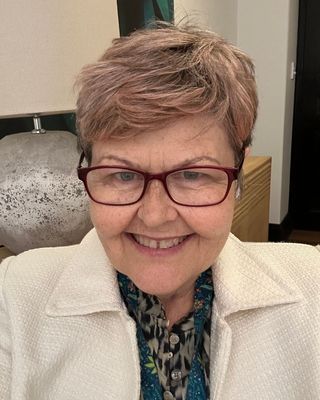 Photo of Careena Cook, Psychotherapist, ACA-L4