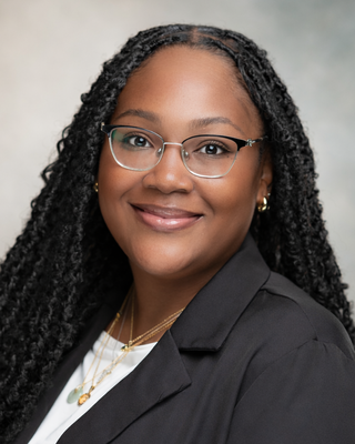 Photo of Ashanti Gaydon, Clinical Social Work/Therapist, MSW, LCSW-A