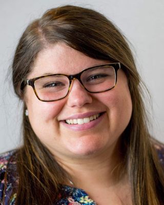 Photo of Claire Hensley, Licensed Professional Counselor in Downers Grove, IL