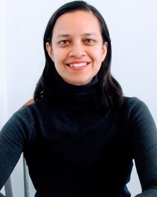 Photo of Salma Saadi, Registered Social Worker in West Toronto, Toronto, ON