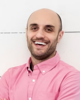 Photo of Ehsan Knopf, Clinical Social Work/Therapist, LICSW