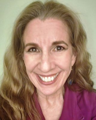 Photo of Lindy Meyer, Psychologist in Arlington Heights, IL
