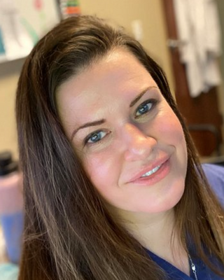 Photo of Elizabeth Hanna, Psychiatric Nurse Practitioner, APRN, DNP, PMHNP