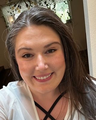 Photo of Calli Campbell, Clinical Social Work/Therapist, LSWAIC