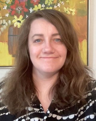 Photo of Kim Moulos, Clinical Social Work/Therapist, MA, LCSW