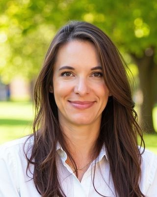 Photo of Leslie Williams, Counselor, LCMHCA