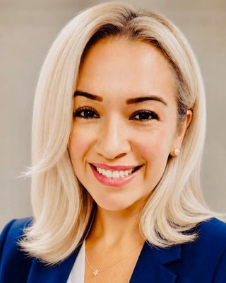 Photo of Roxanne Luna, Psychiatric Nurse Practitioner, PMHNPBC