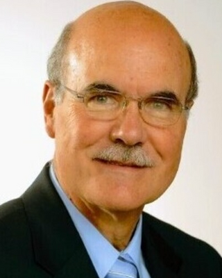 Dr. Ricardo Marquez