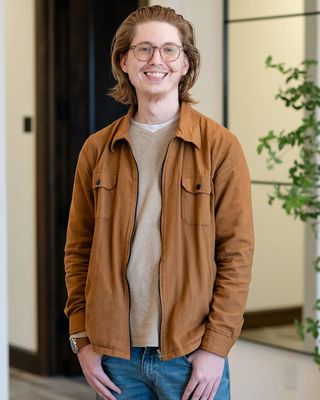 Photo of Andrew Lee, Pre-Licensed Professional, LPC-C