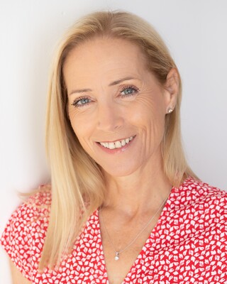 Photo of Julie Greenhalgh, Counsellor in England