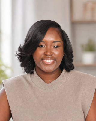 Photo of Y'kirshia Davis, Clinical Social Work/Therapist, MSW, LCSW