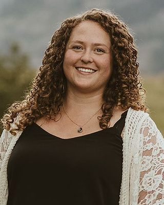 Photo of Hannah Tippett, Counselor in Acton, MT