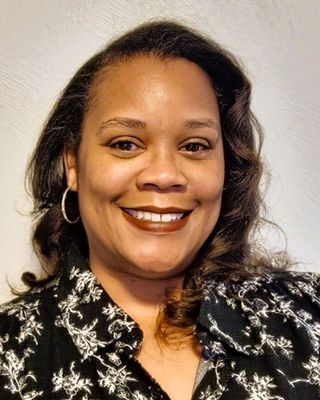 Photo of Tyeshia Miller, Psychiatric Nurse Practitioner, MSN, PHMNP, DNP