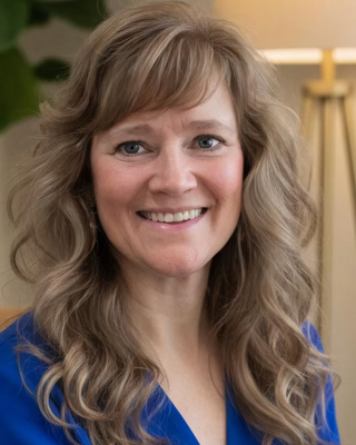 Photo of Laurielynn Schmit, Clinical Social Work/Therapist, LCSW, LMSW