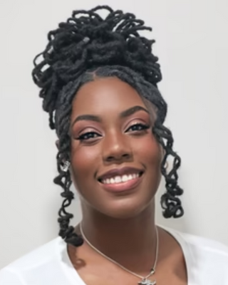Photo of Nekisha Holloway, Marriage & Family Therapist, LMFT