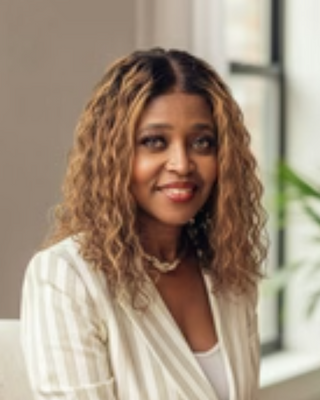 Photo of Sarah Obike, Psychiatric Nurse Practitioner, PMHNP