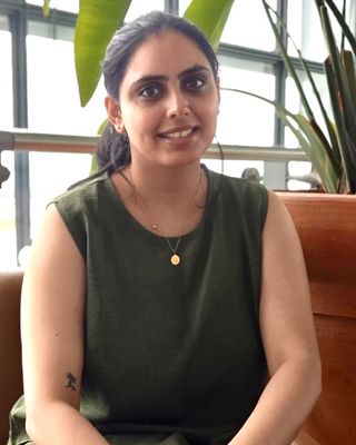 Photo of Simran Kaur, Psychotherapist, MA, MNCPS Acc.