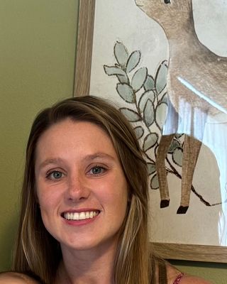 Photo of Hannah Overstake, Clinical Social Work/Therapist, LISW