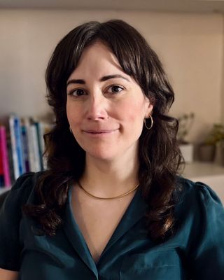 Photo of Sara Loesch, Licensed Master Social Worker, LMSW, PMH-C