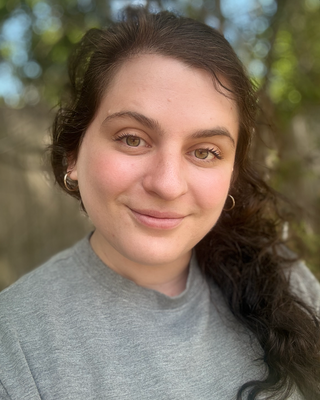 Photo of Ally Bernstein, Clinical Social Work/Therapist, LICSW, MSW