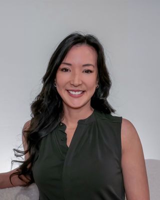 Photo of Stephanie Chang, Registered Psychotherapist (Qualifying), BSc