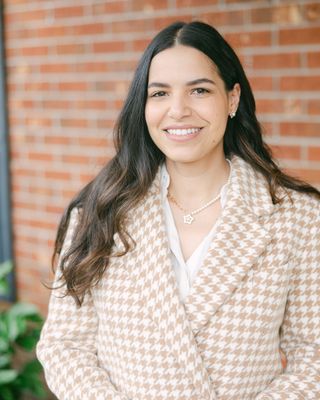 Photo of Claudia Gonzalez, Psychologist, PsyD