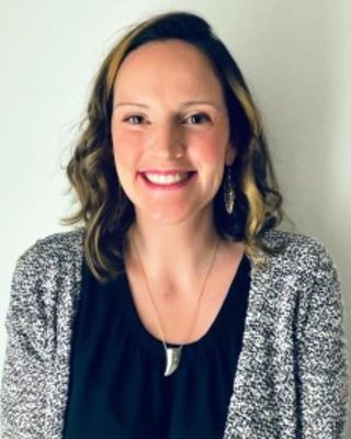 Photo of Mary Dulong, Clinical Social Work/Therapist, MSW, LCSW, LICSW