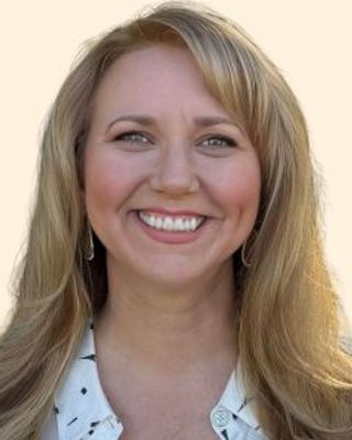Photo of Dr. Nicole Randall, Psychologist, PsyD