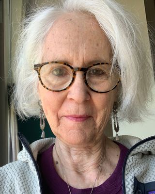 Photo of Puddi Lareau, MA, LPC